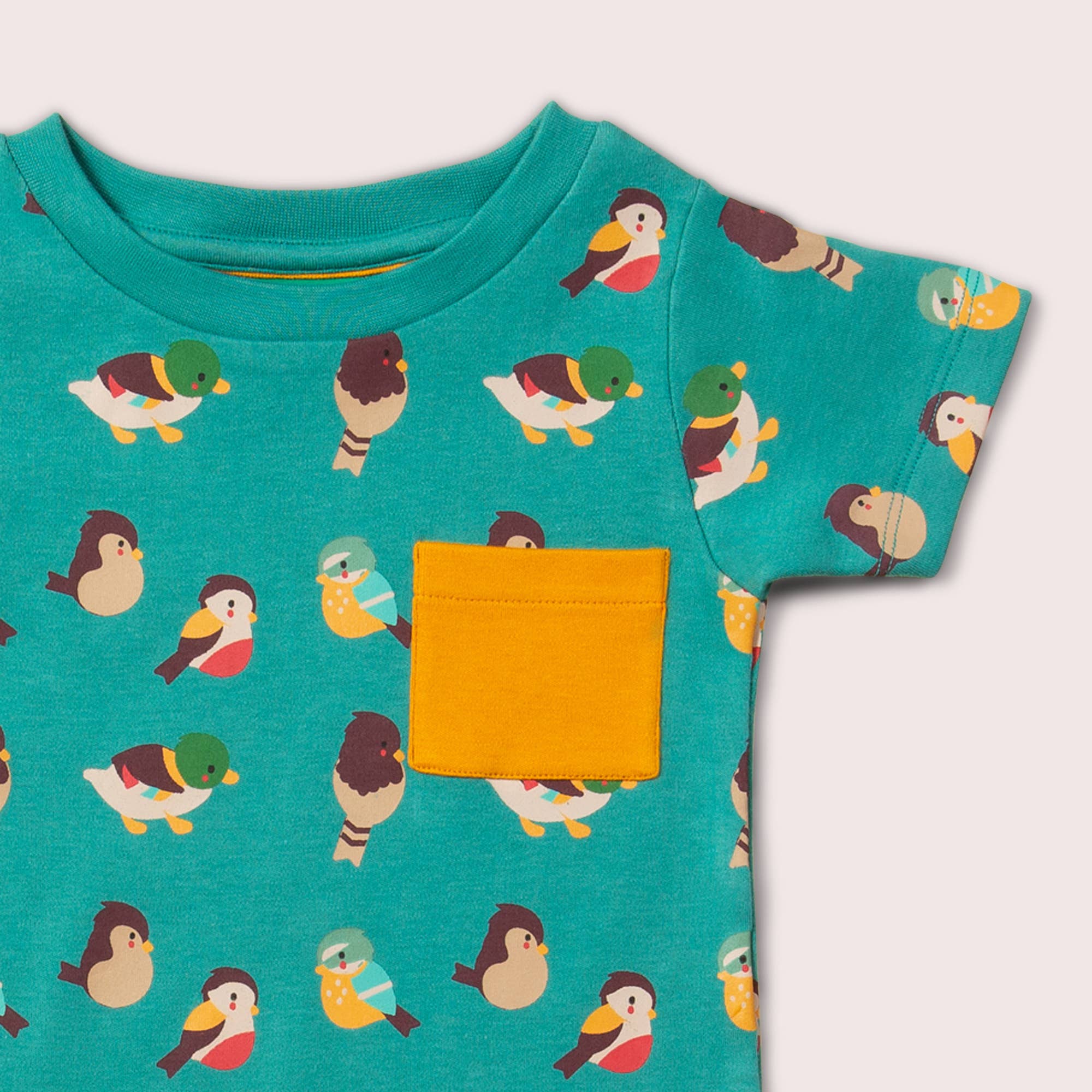 Garden Birds Organic T-Shirt & Jogger Playset for wholesale on Faire4