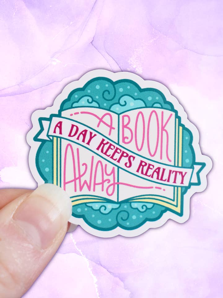 *NOUVEAU* Un livre par jour éloigne la réalité - Mini autocollant pour les amateurs de livres pour la vente par Felfira Moon Designs