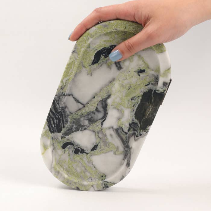 PIETRA DI CASA - Venta al por mayor Bandejas decorativas - Bandeja de mármol - PAPA ALANA - Ovalada Ice Jade2