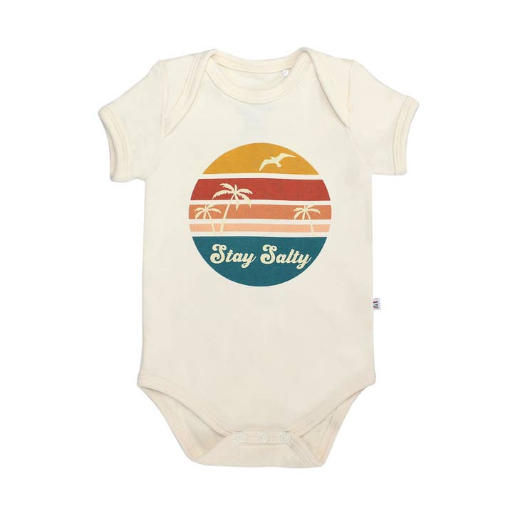 Body d'été en coton pour bébé Stay Salty pour la vente par Emerson and Friends