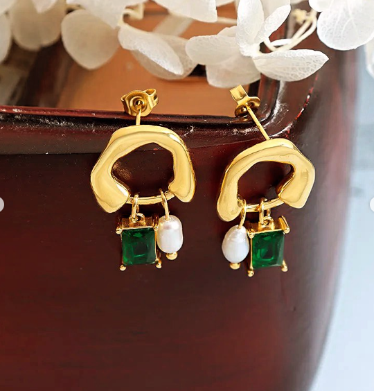 Koch La Ni Jewelry - Wholesale Dangle Earrings - Gold Pearl and Emerald Drop Earrings3