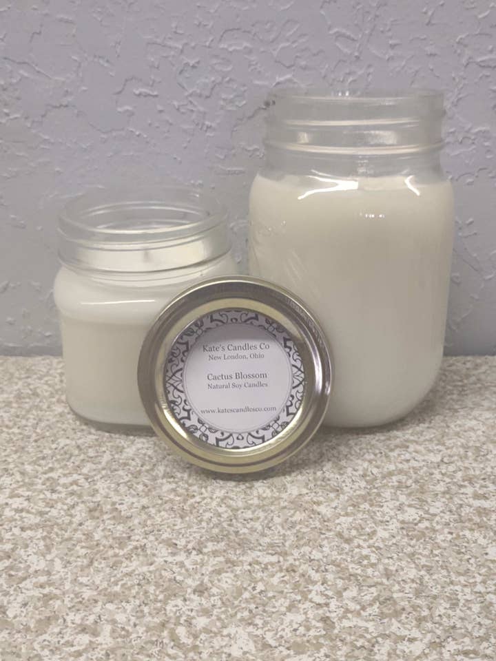 Bougies de soja à la fleur de cactus pour la vente par Kate's Candles co