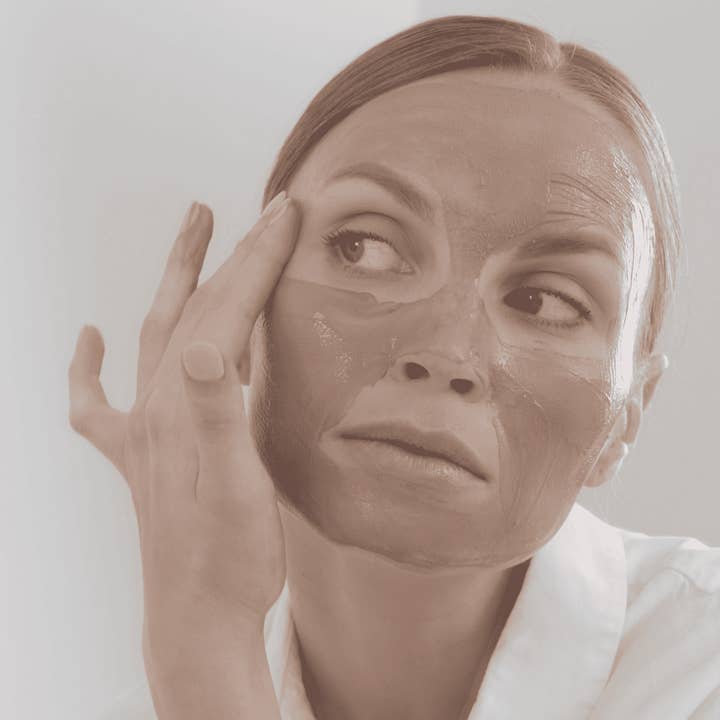 Volition Beauty - Wholesale Skincare Face Mask - Chocolate Macadamia Hydrating Mask4