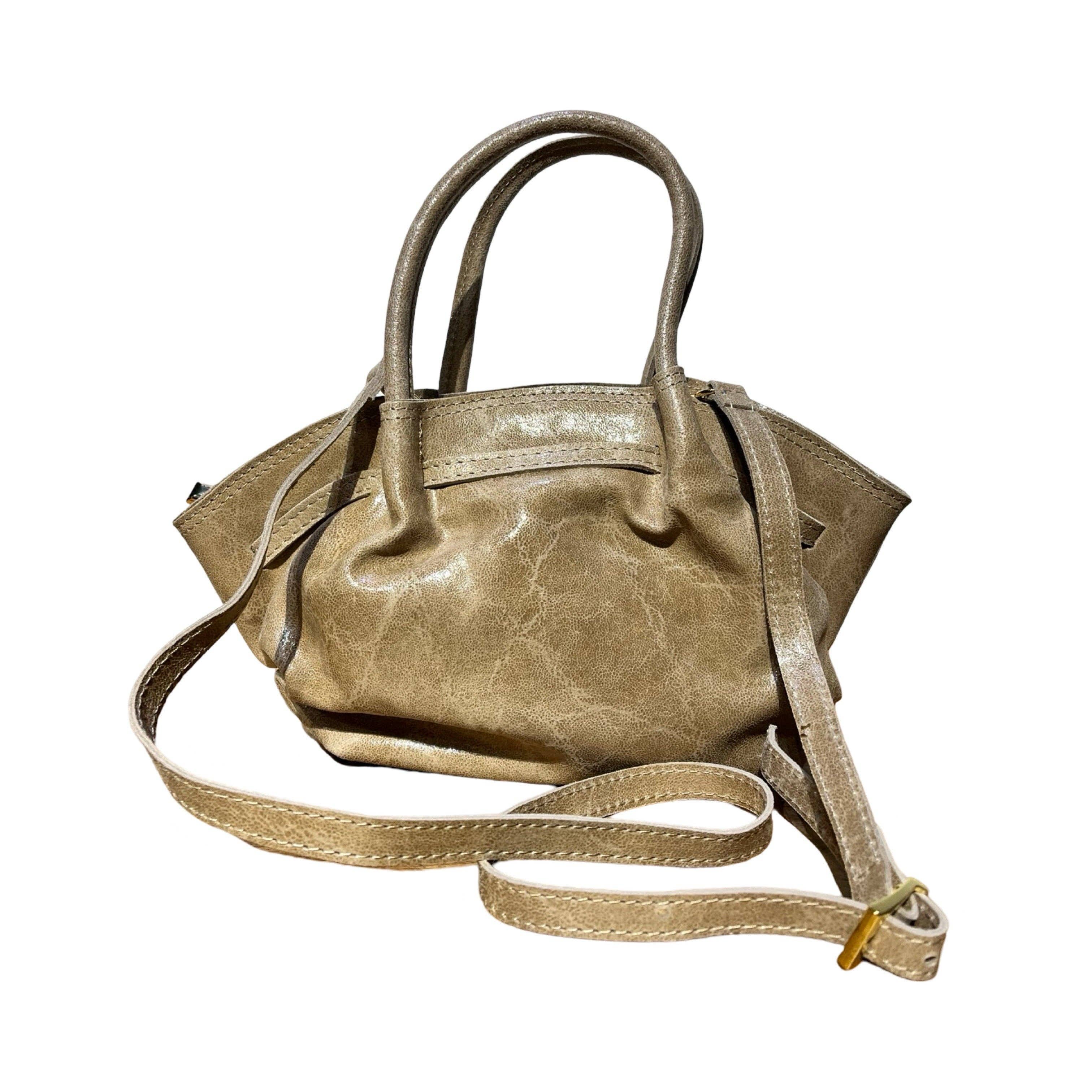 Louisa lee – Mala com alça superior – Mulher por atacado – MALA DE MÃO EM COURO ESCOVADO PEQUENA JANNET3