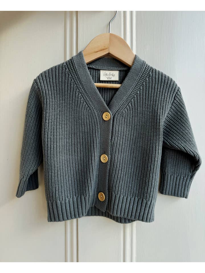 Ada Baby – Großhandel Strickjacke – Baby – Baby-Cardigan-Pullover aus Baumwolle Dunkelgrün2