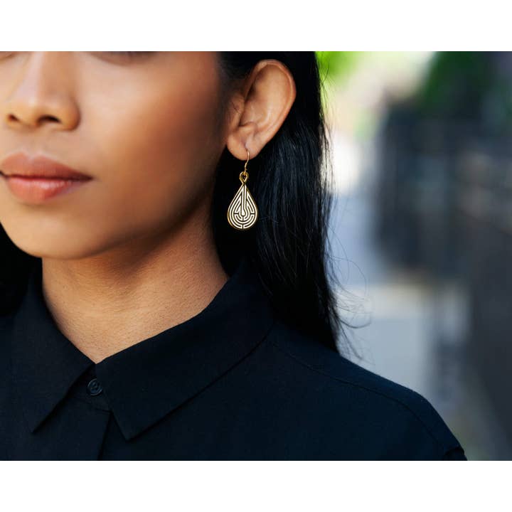 Dissent Pins - Wholesale Dangle Earrings - Grace Hopper / Half-Nanosecond Earrings1