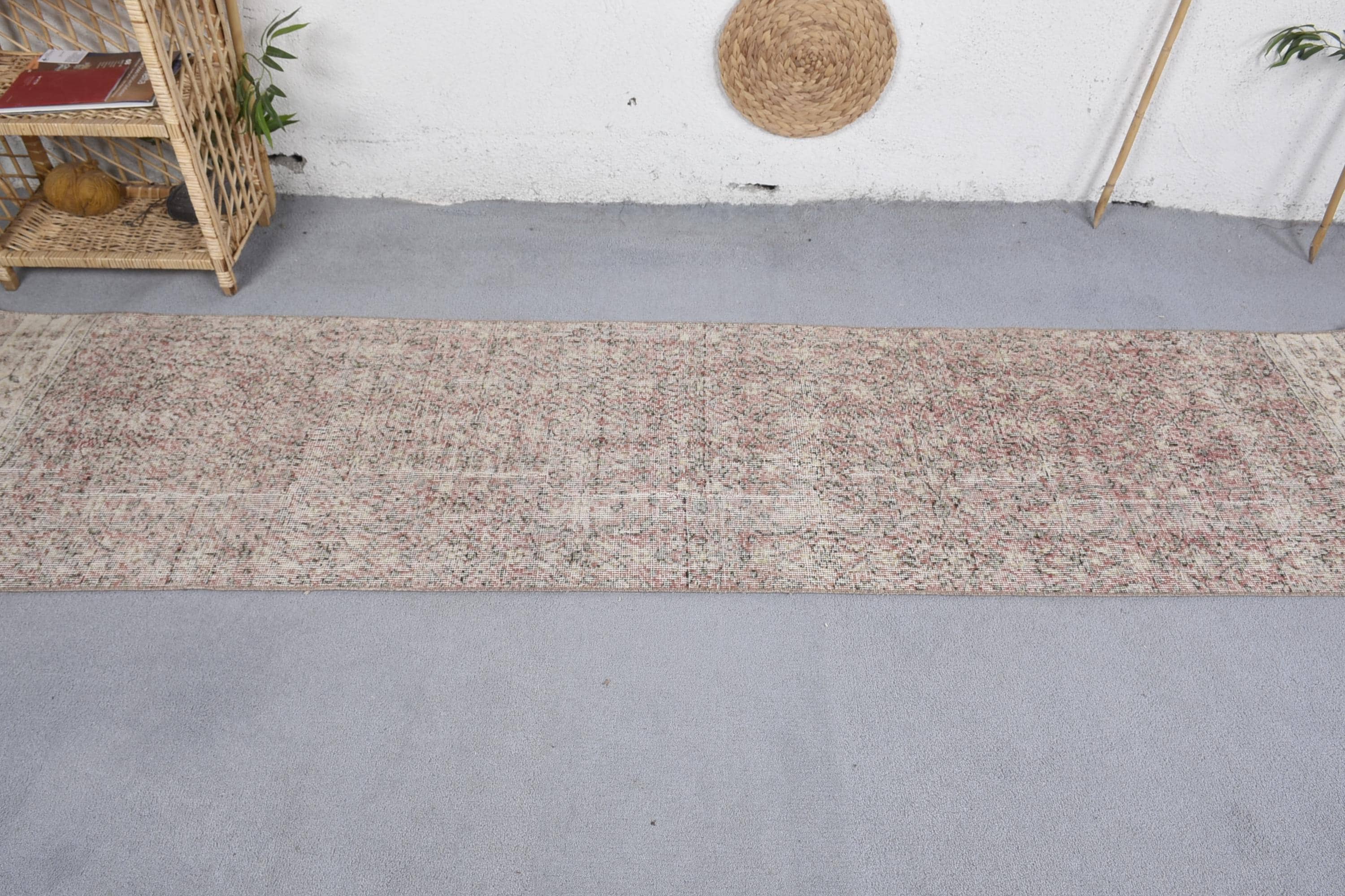 The Loom Wholesale - Wholesale Stair Runner - Vintage Rectangular Wool Rug with Intricate Design2