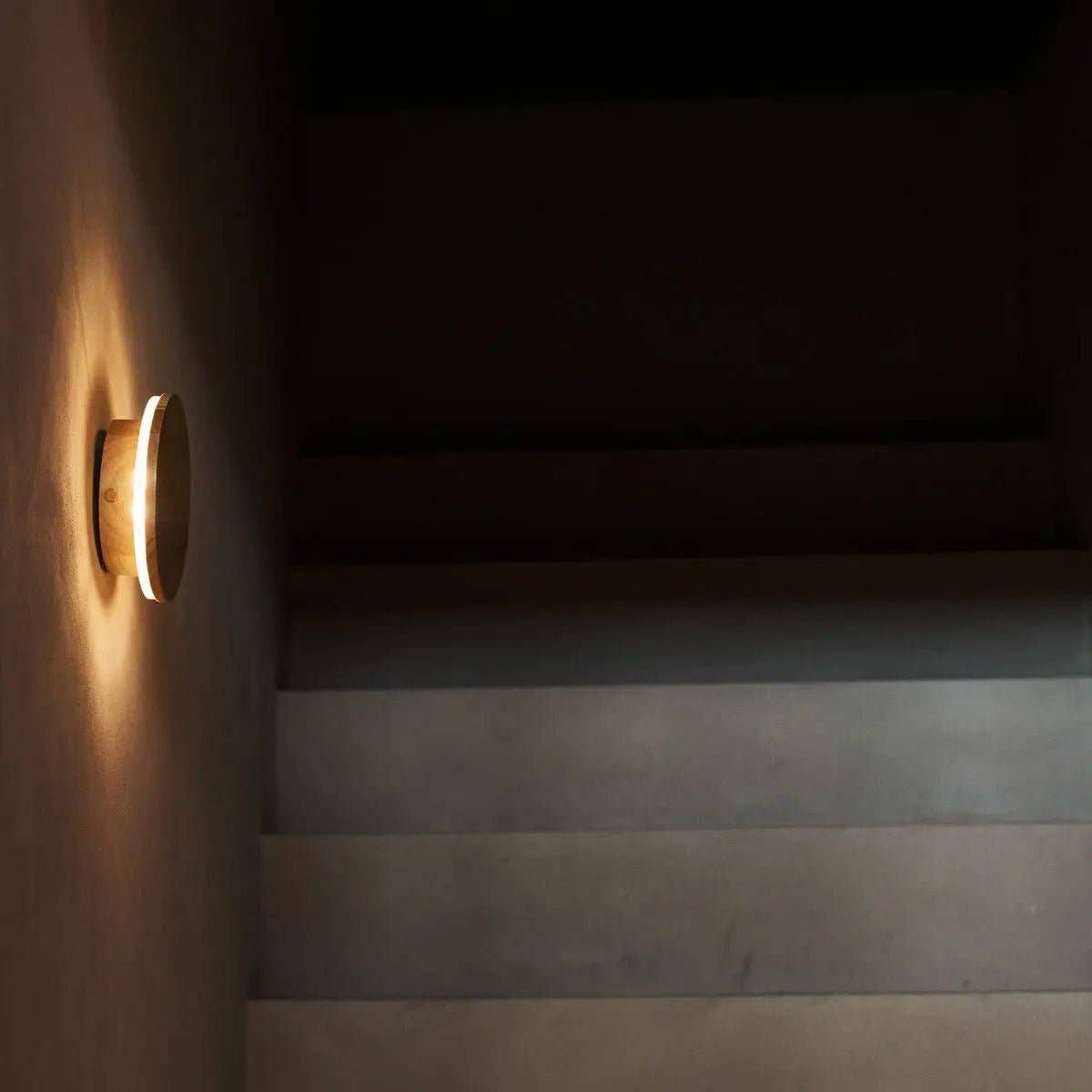 Tavellio – wholesale Lampett – Lou Ljusbrun Sladdlös Vägglampa | Uppladdningsbar & Dimbar Touchkontroll5