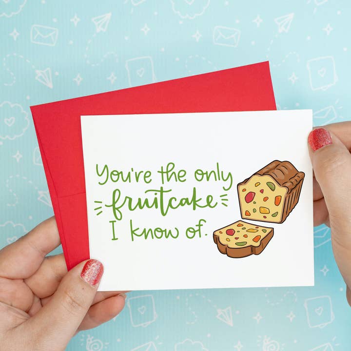 Carte de vœux drôle de Noël - Gâteau aux fruits pour la vente par Colette Paperie