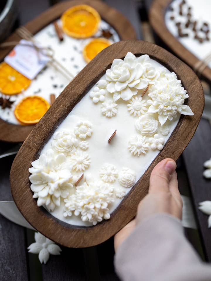 Deegkom met bloemgeuren/handgemaakte bloemenkom /deegkom/boerenkaars/grote kaars voor wholesale door MySunshineCandless