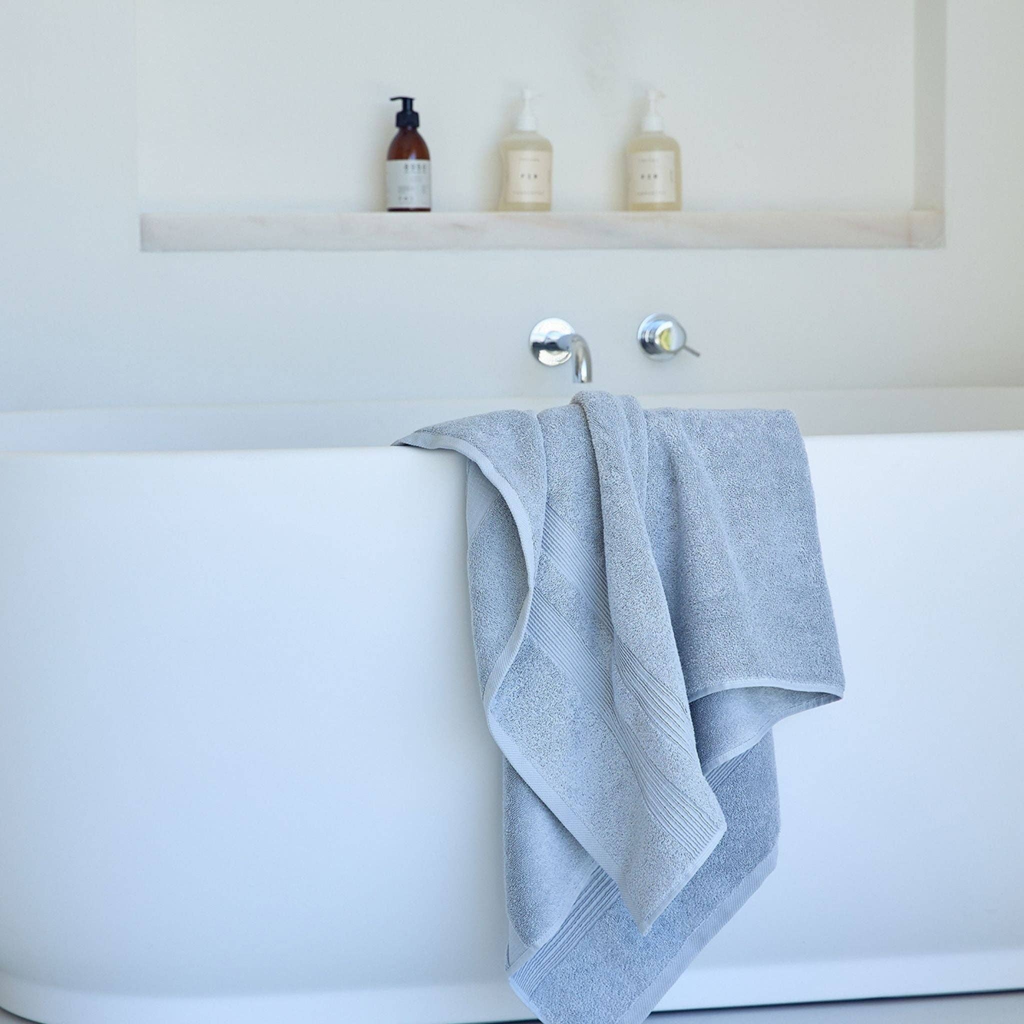 Torres Novas - Wholesale Bath Towel - Prata cinza Elegância7