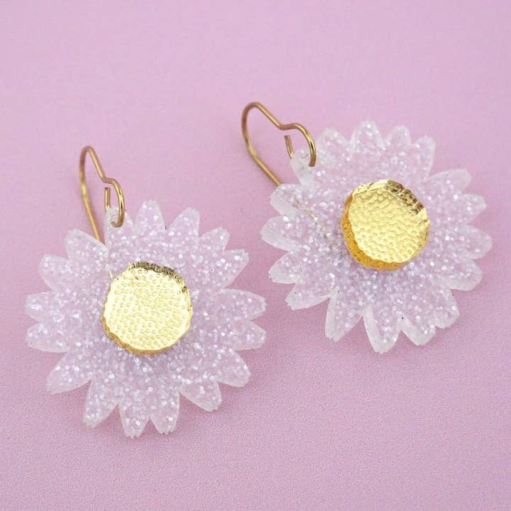 Girlfetti - Wholesale Dangle Earrings - Daisy Acrylic Dangle Earrings1