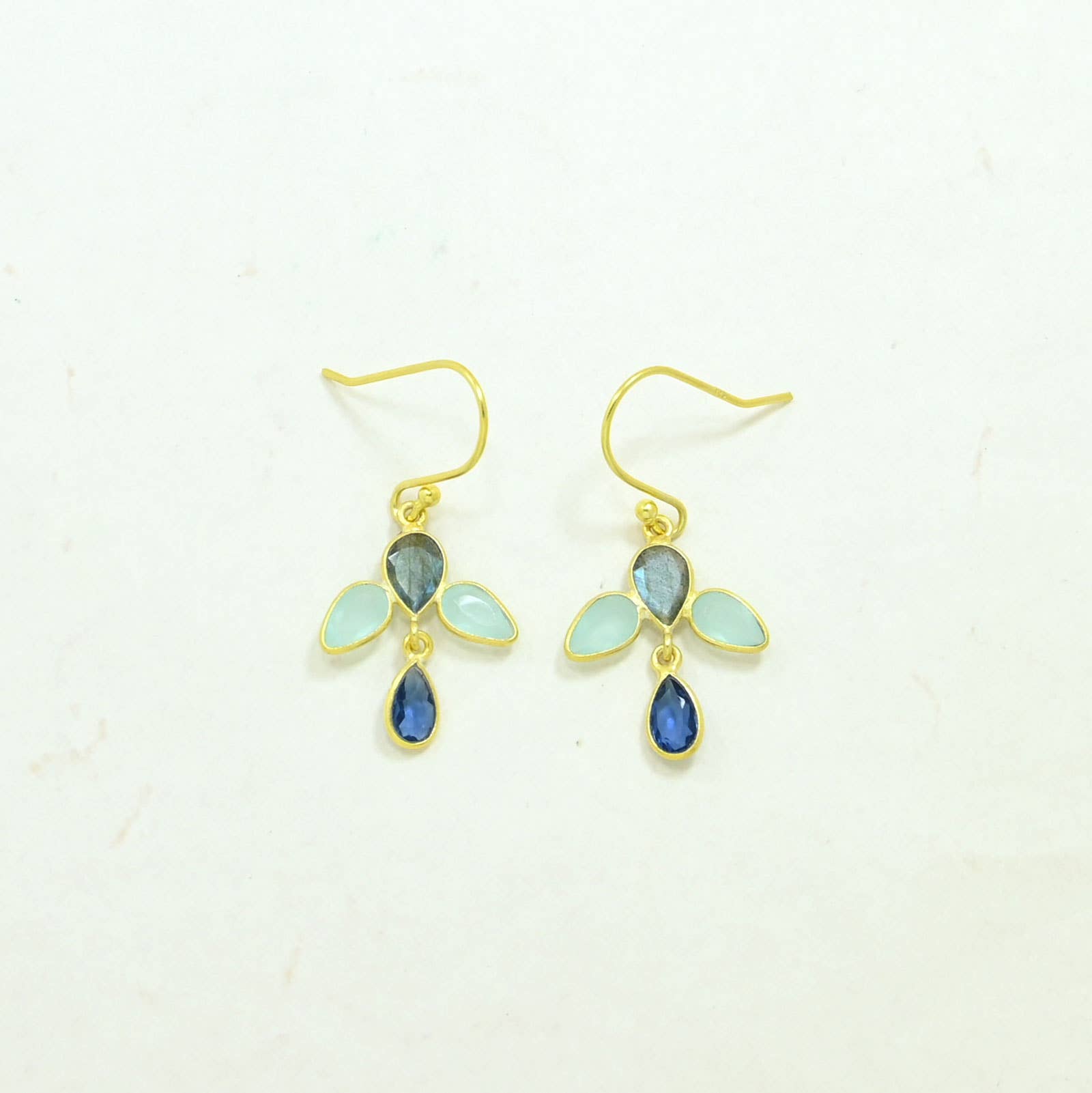 Schmuckoo Berlin – wholesale Dangle earrings – Irya Earring Gold Silver 925 - Labradorite & Blue Iolite1