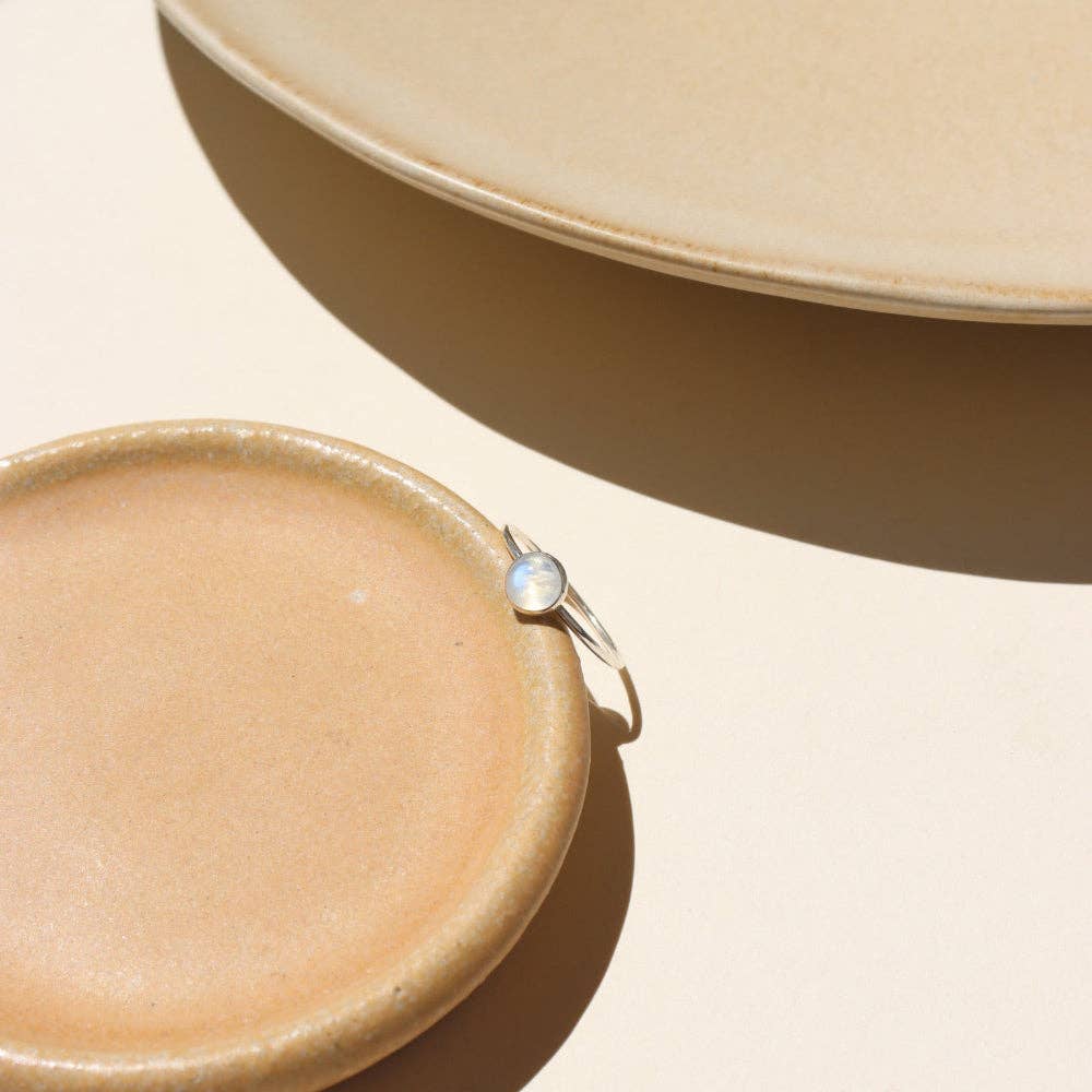 Token Jewelry - Vente Solitaire - Bague Éclat de Pierre de Lune1