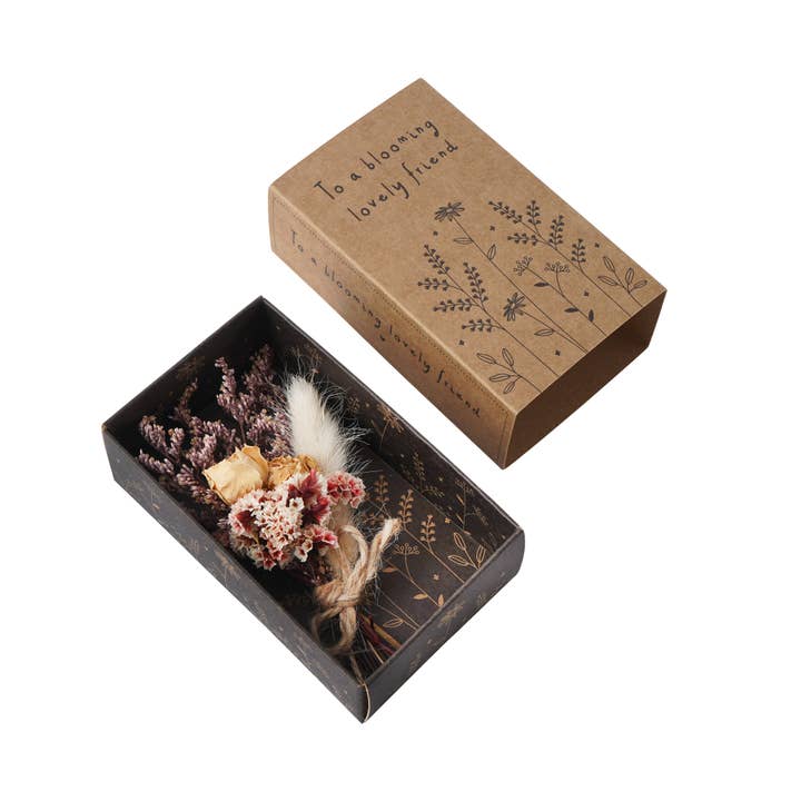 CGB Giftware - Wholesale Dried/Pressed Flowers - Send With Love 4 Asst. Dried Flower Bouquets In Display2