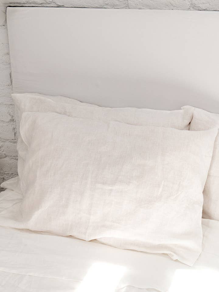 Linen pillowcase in White for wholesale by AmourLinen