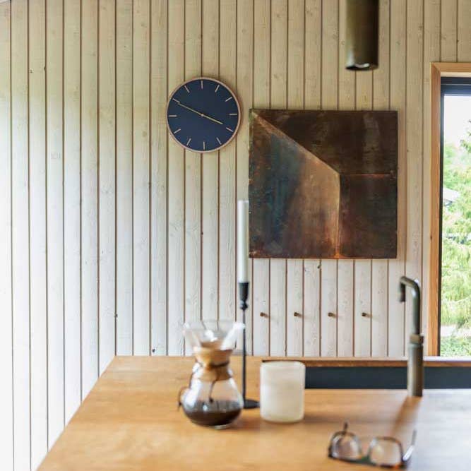 Hemverk – wholesale Wall clock – Smokey Blue Oak Wall Clock — Ø28/Ø38 cm5