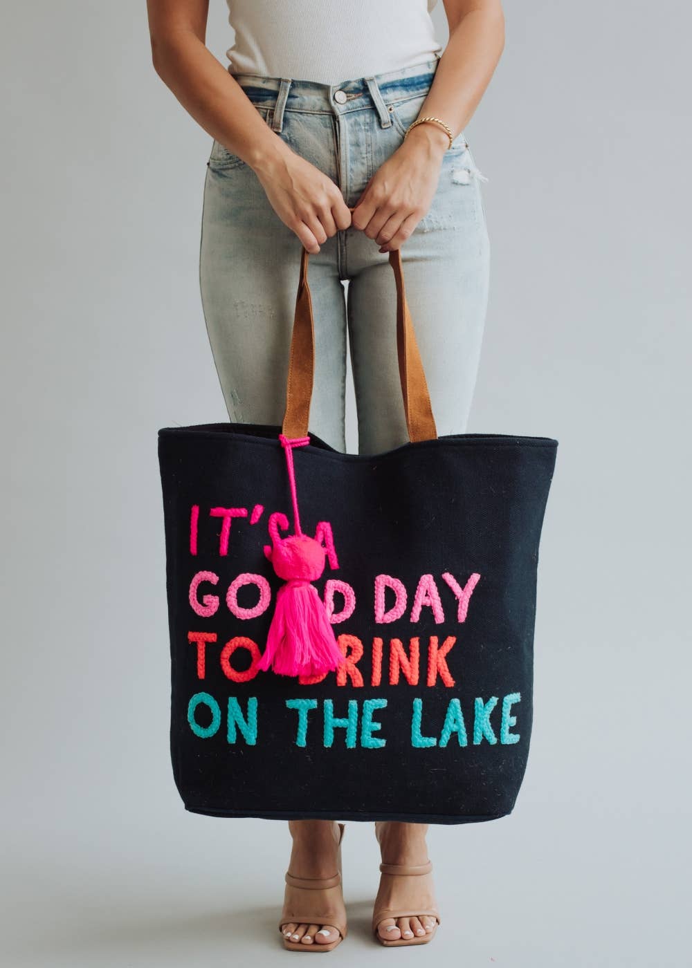 Panache Apparel Co. - Wholesale Tote Bag - Women's - Navy Drink On The Lake Tote1