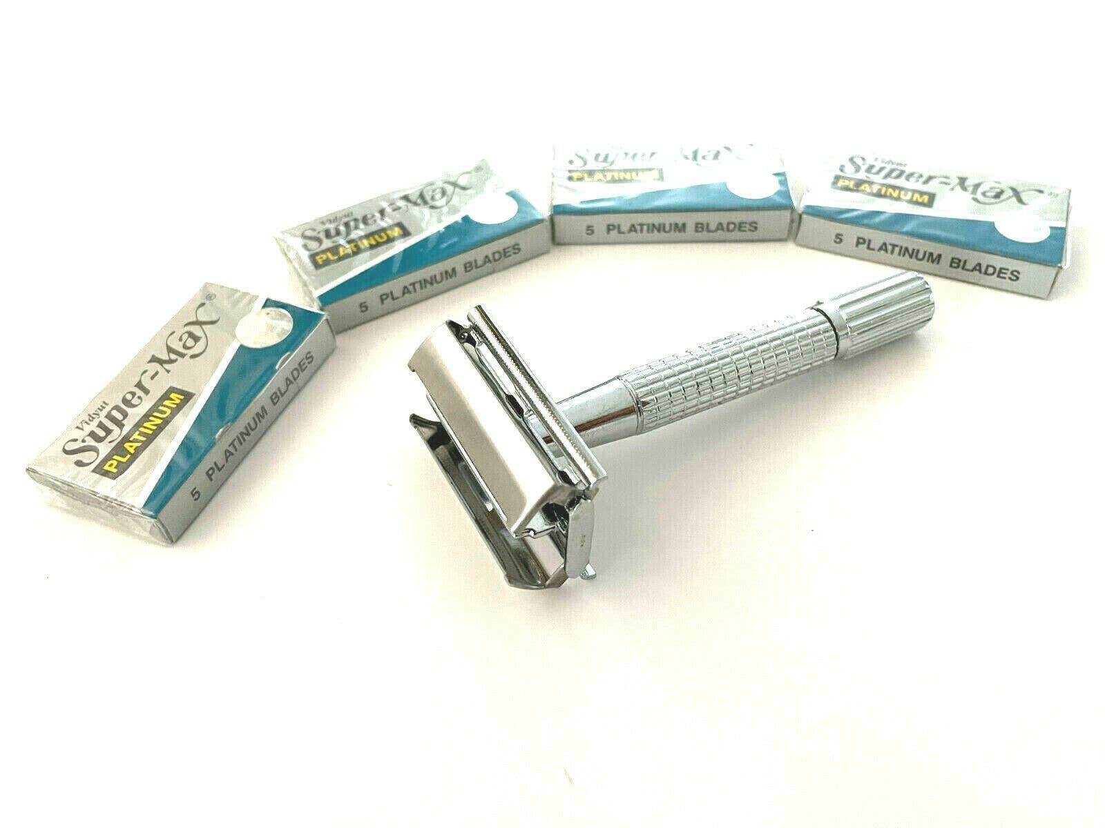 HASHIR PRODUCTS - Wholesale Razor - Men's - Men’s Traditional Classic Double Edge Chrome Shaving Safety Razor + 20 Blades2