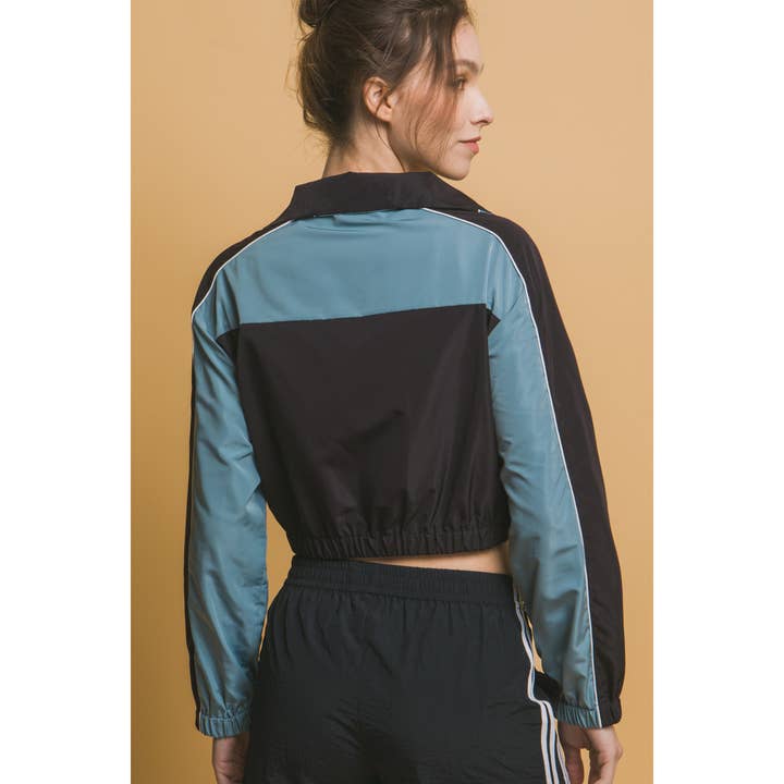 Paperdoll - Wholesale Jacket - Women's - Cropped Windbreaker Jacket12