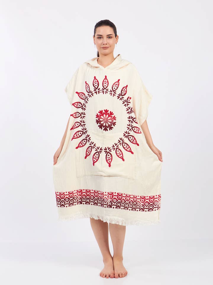 Poncho con cappuccio in cotone con fiocco di neve fatto a mano per la vendita all'ingrosso da parte di Yaz Concepts