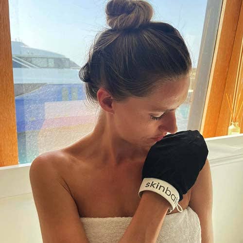 Skinbali Rituals - Venta al por mayor Guantes/manoplas exfoliantes - Guante exfoliante vegano6