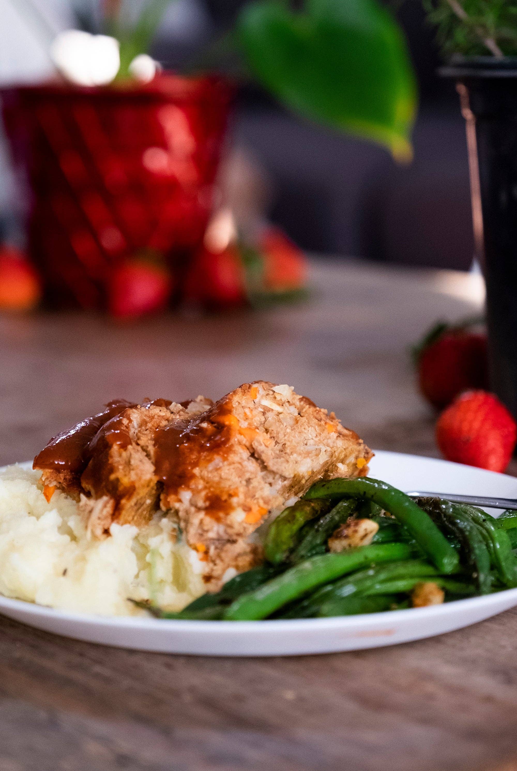 Shroomeats® - Wholesale Shelf Stable Prepared Meal - Shroomeats® Mushroom Shred-It : Vegan Ground Meat4