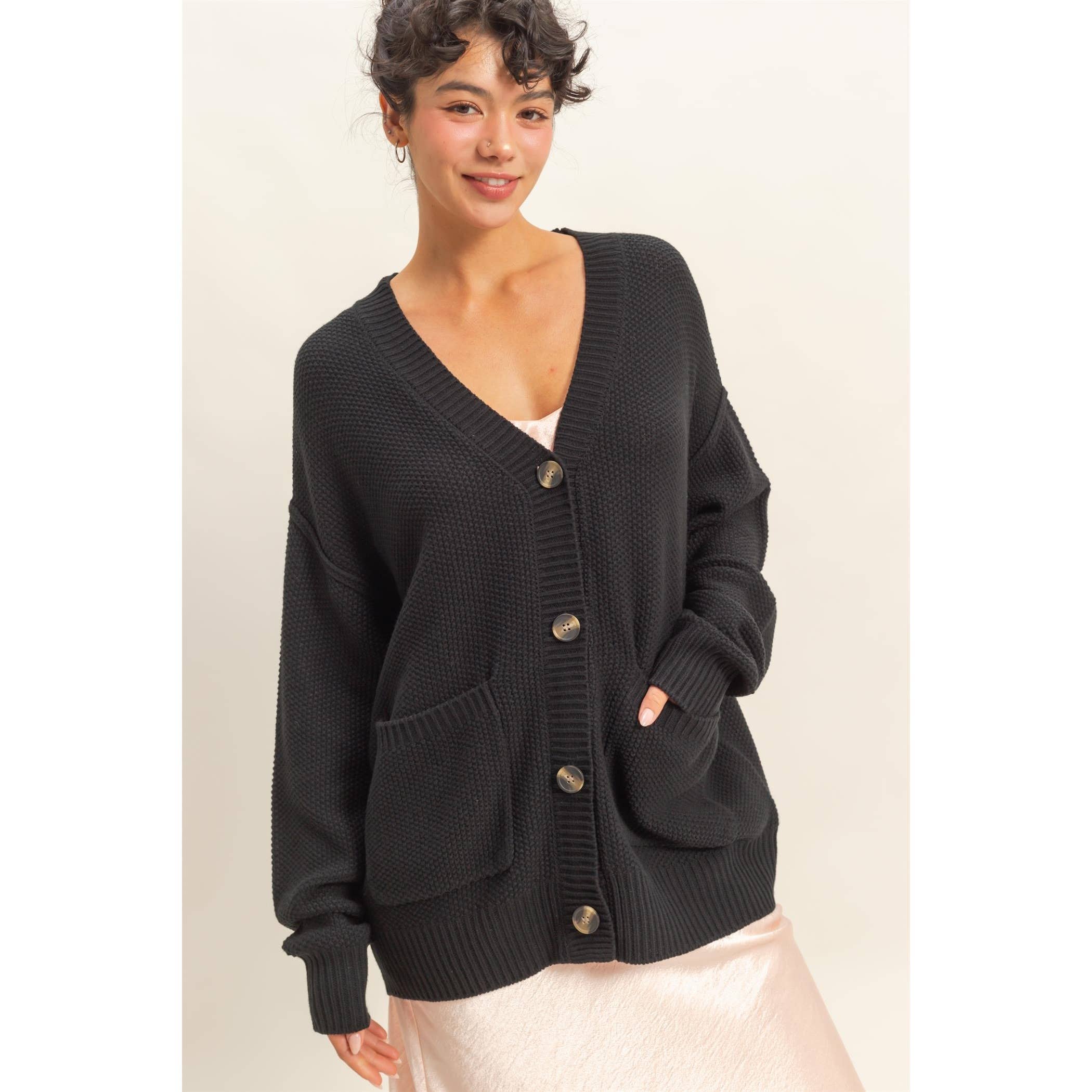 Double Zero - Vendita all'ingrosso Cardigan - Donna - Cardigan oversize con bottoni "Charm Them All"9