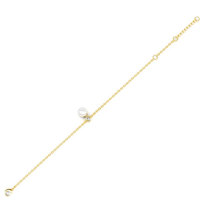 CARALI / MYC Paris - Wholesale Charm/Dangle Bracelet - Crystal Pearl Bracelet - Gold and Crystal4