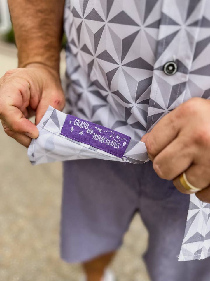 Park Candy - Wholesale Shirt – Unisex - Spaceship Button Up Shirt4