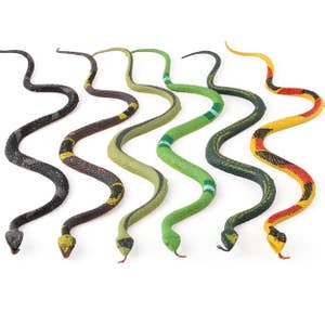 Rubber hot sale snakes bulk