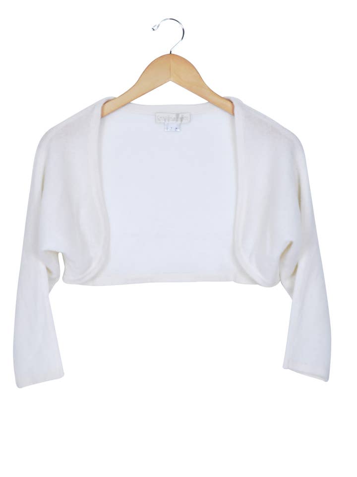 Enveloppe : Shrug en cachemire (S022) pour la vente par AMATO NEWYORK Carolina Amato