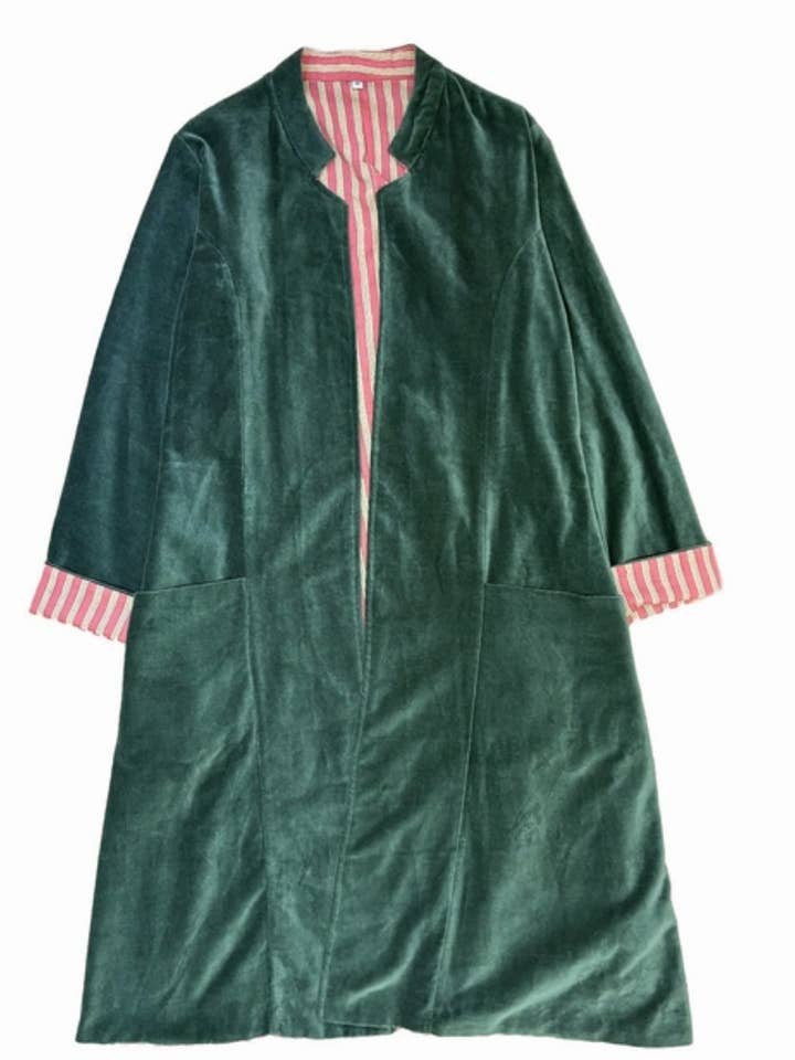 Curiosity Lab - Wholesale Coat – Women’s - Velvet Coat1