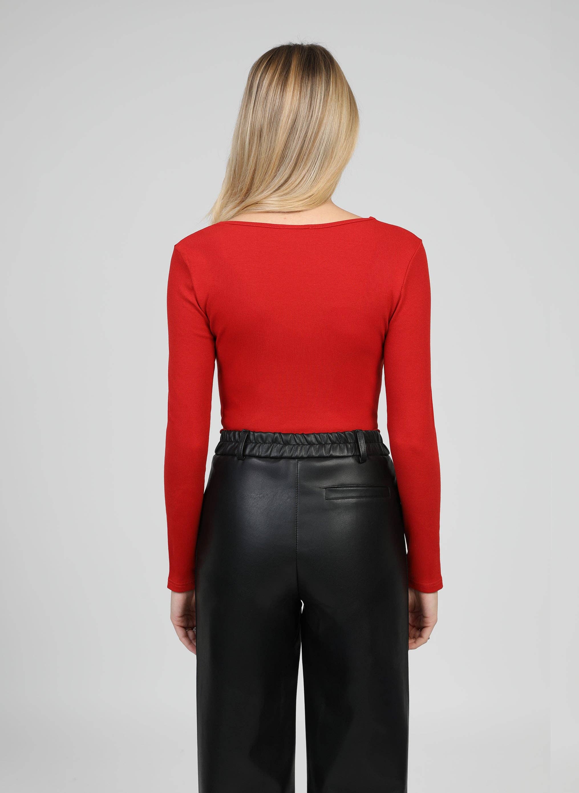 An'ge - Venta al por mayor Camiseta - Mujer - Camiseta AKCEL roja4