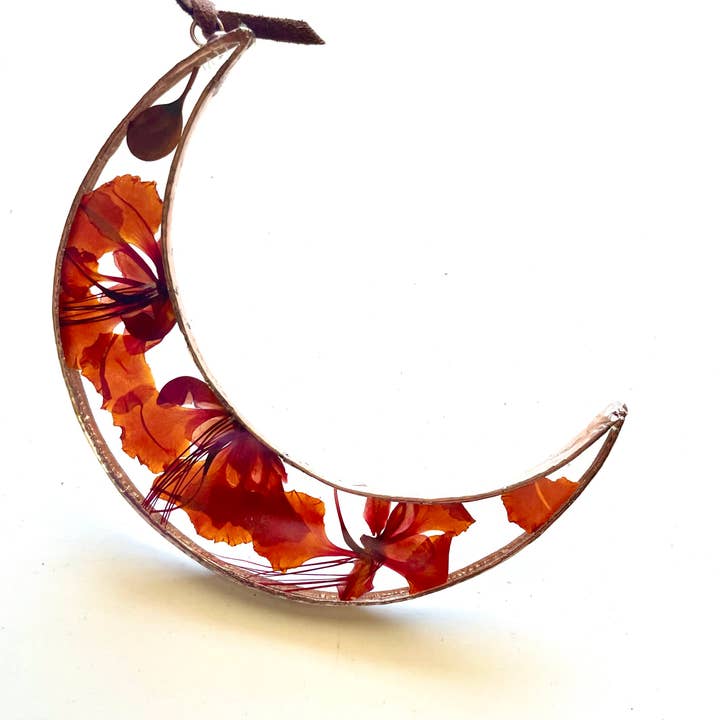 Glass flower pressed Desert Bloom Crescent Moon 5" for wholesale by Colin Adrian Glass