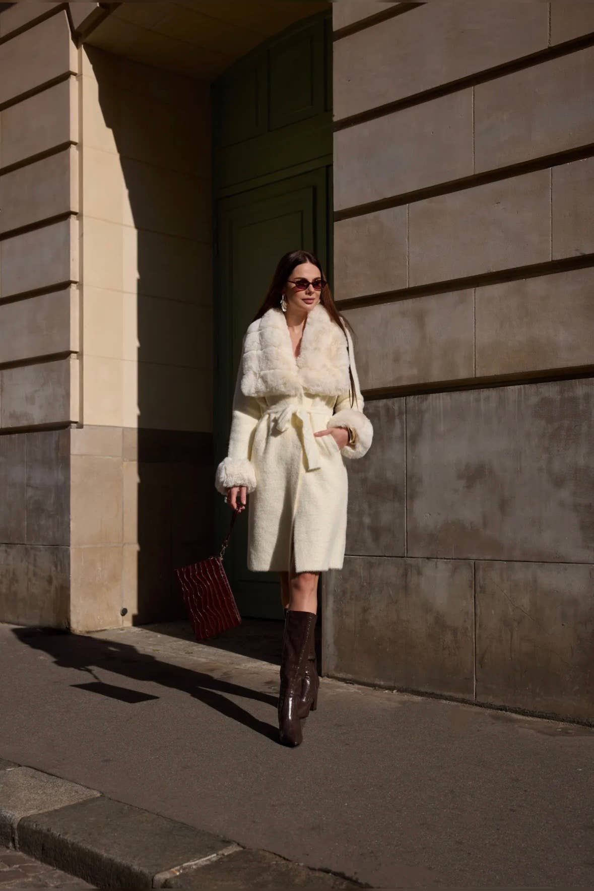 Frime - Wholesale Outerwear Vest - Women's - Long fur vest - 5973