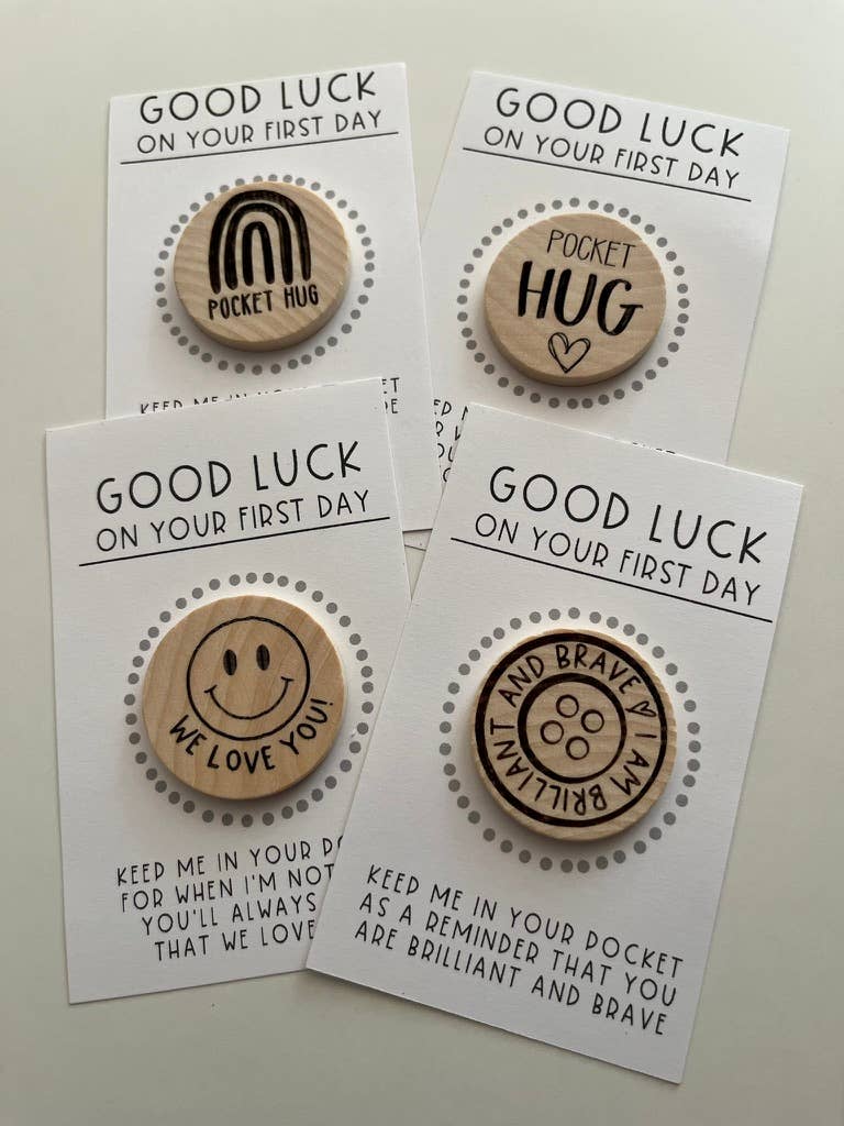 Handmade by Hammero - Vente Jeton/pièce de collection - Retour à l'école câlin de poche, bouton courageux et sourire3
