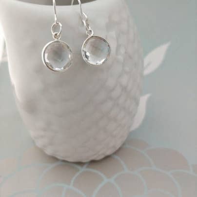 Brincos em Quartzo de Cristal Transparente em Prata de 1ª Lei por atacado de Sophellie Jewellery