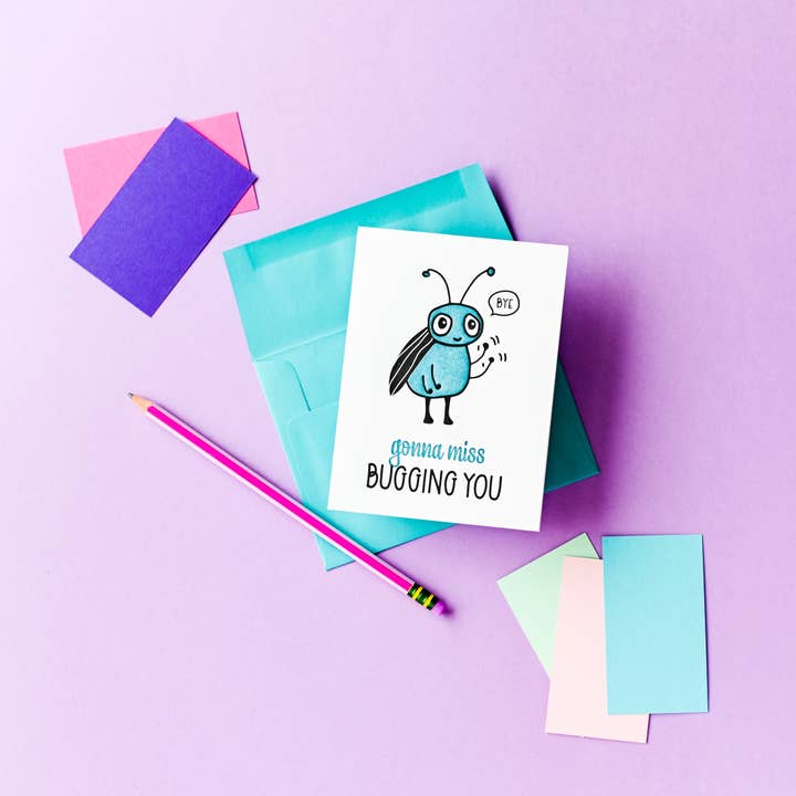 Kiss and Punch - Vente Cartes d'adieu - Carte typographique Funny Goodbye Miss Bugging You2