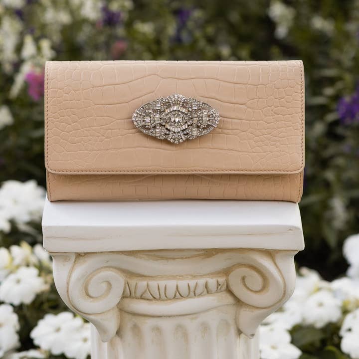 Lucy Jane - Wholesale Brooch - Crystal Oval3