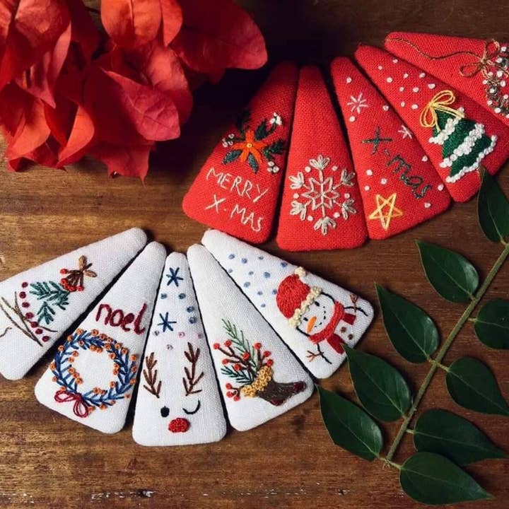 Quince Fables - Wholesale Barrette - Women's - Embroidered Hair Barrette, Christmas Collection