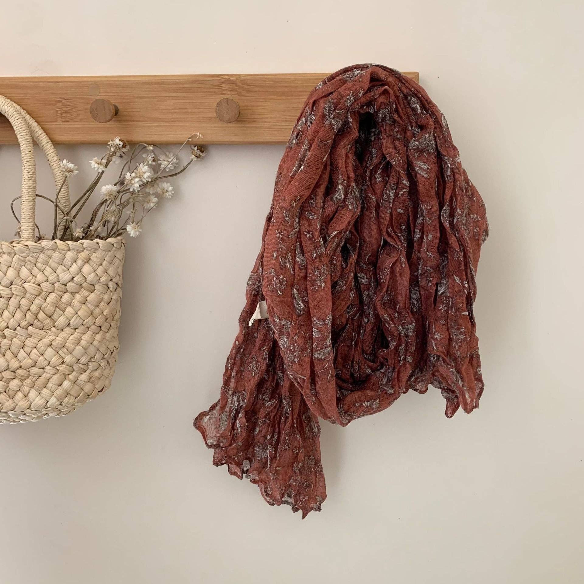 alberalkirk - Wholesale Scarf - Women's - Botanical Print Crinkle Scarf  M5A2090