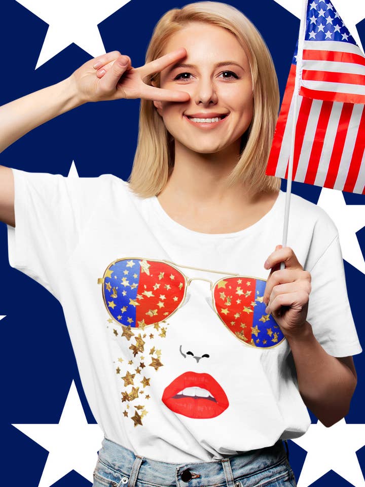 Seeing Stars le 4 juillet pour la vente par By Jodi LLC