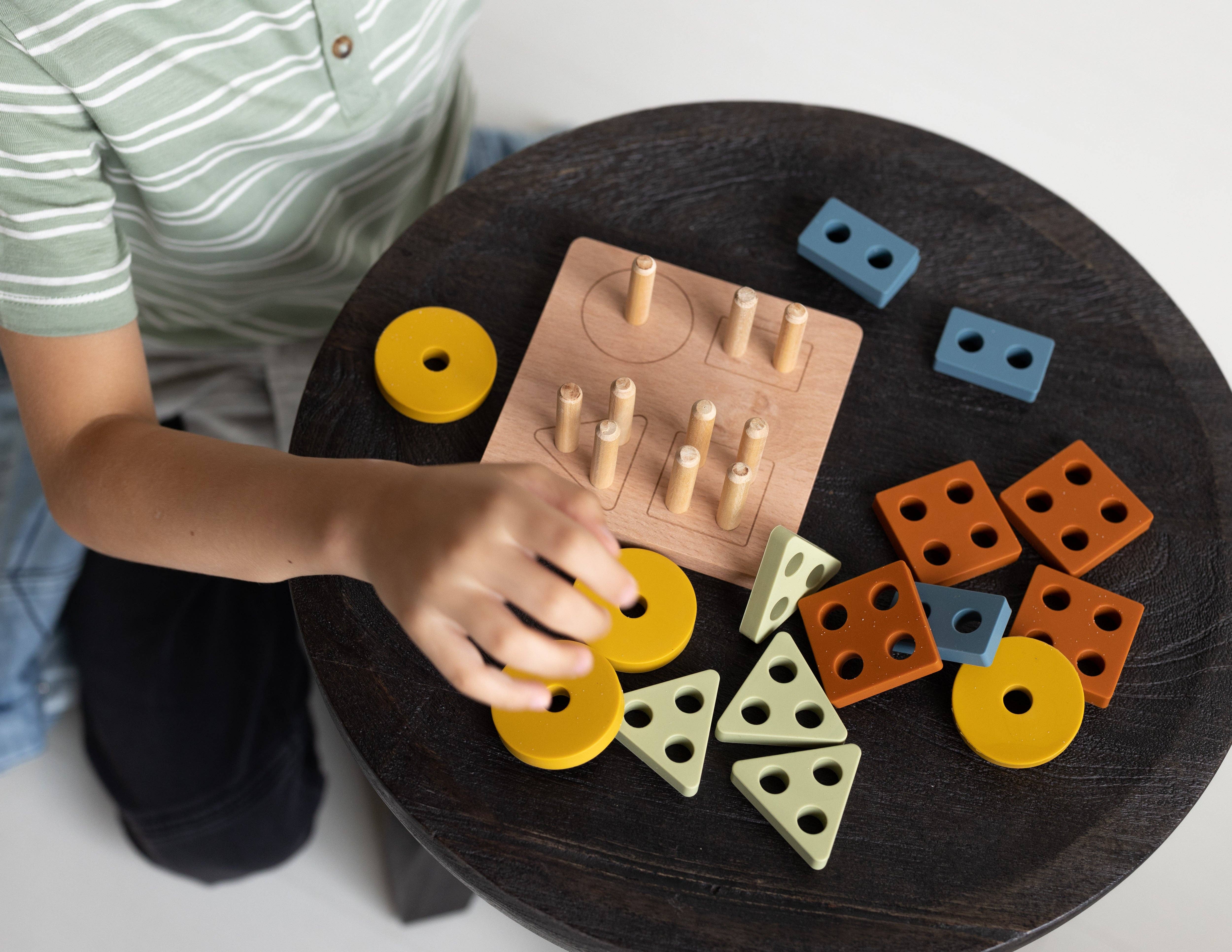 Lytl Store - Wholesale Puzzle - Kids - Shape Puzzle Toy + Geometric + Wood & Silicone + Montessori1