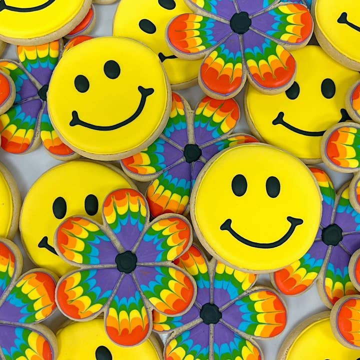 Biscuits au sucre hippie Summer of Love pour la vente par Confections of a Cake Lover