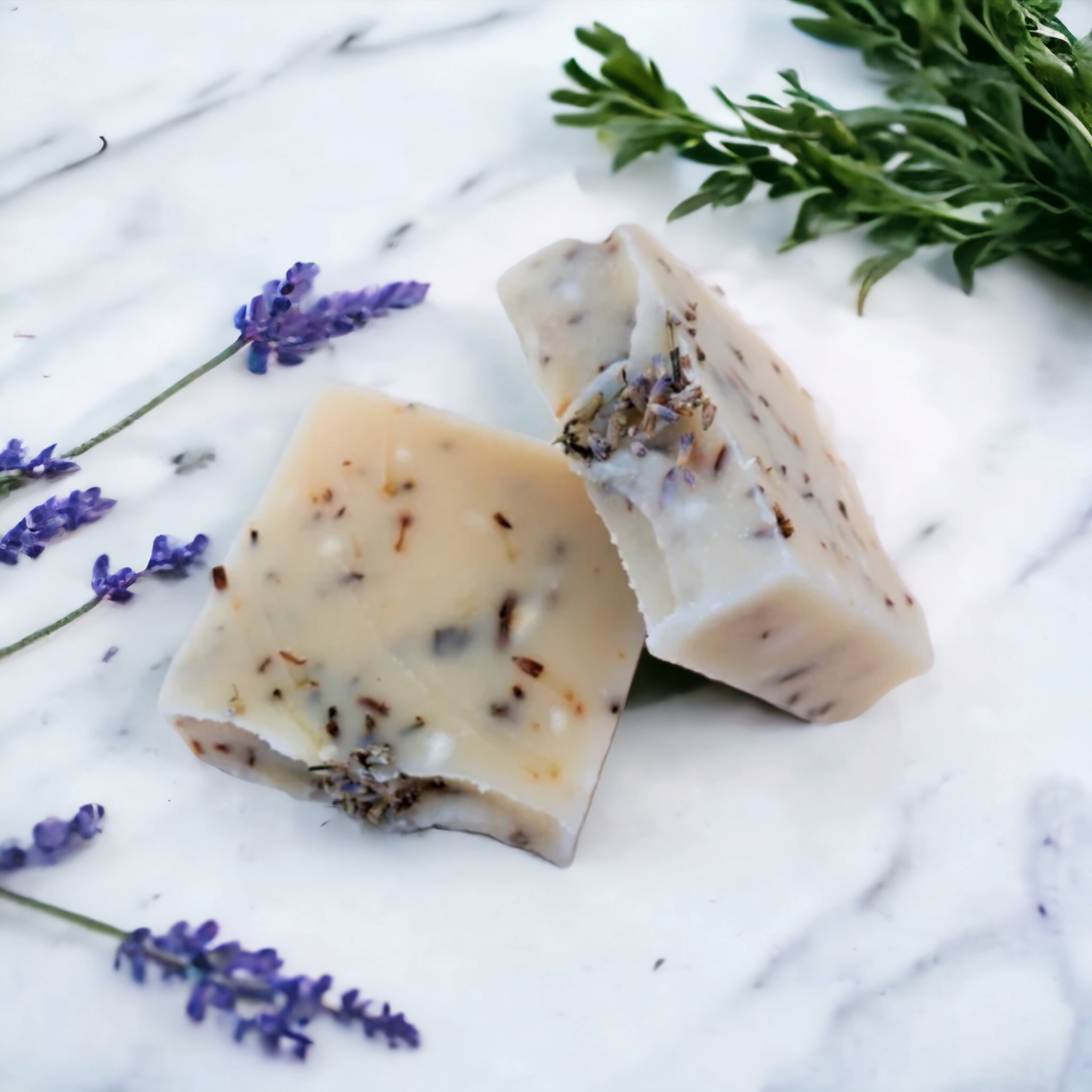 Mersea Mudd Shack Ltd - Vente Pains de savon - Savon à la lavande et au sel de mer à la cire d'abeille 100 g1