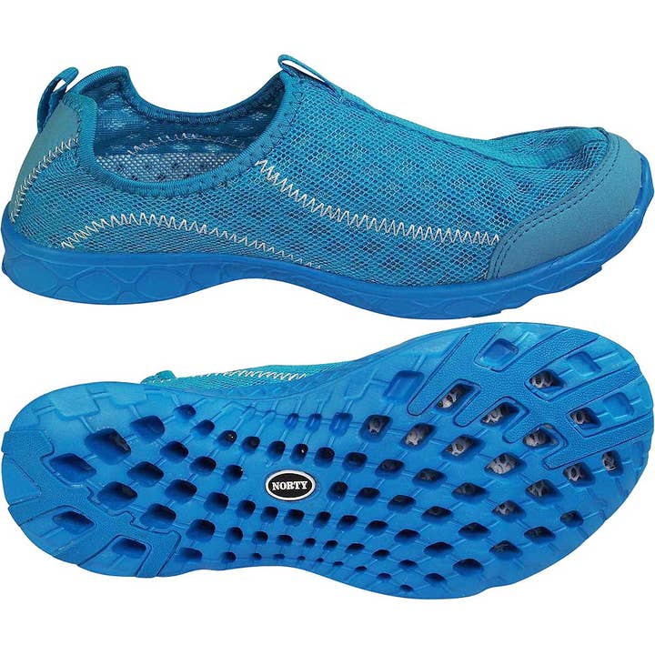 Chaussures aquatiques Norty Slip-On pour femmes pour les sports nautiques et l'aérobic pour la vente par Eastern Off Price