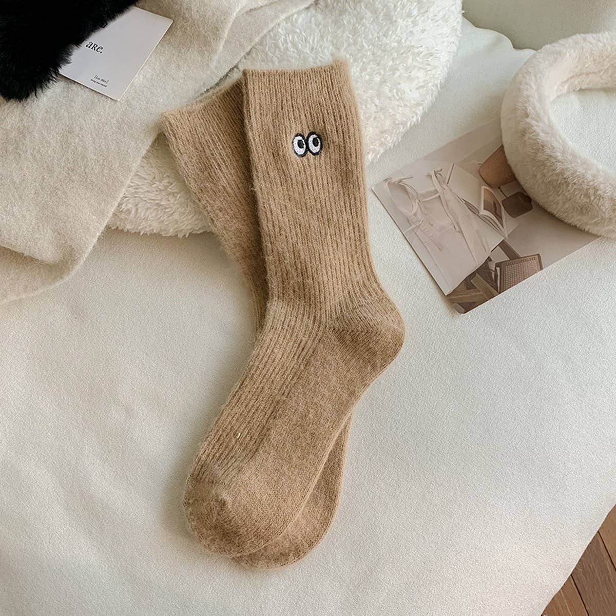 ACCITY - Wholesale Socks - Women's - Sweet Plush Socks Women Big Eyes Warm Slouch_CWMS028254