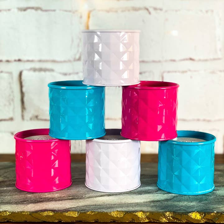 Candela di soia in latta geometrica (profumi maschili) per la vendita all'ingrosso da parte di Columbia Basin Creations