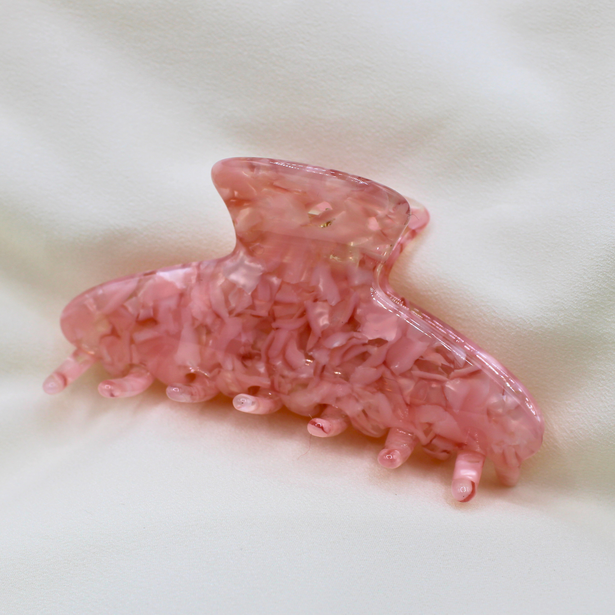 Love Attack - Wholesale Hair Clip - Women's - Izumi Cellulose Acetate Minimalist Hair Claw Clips7